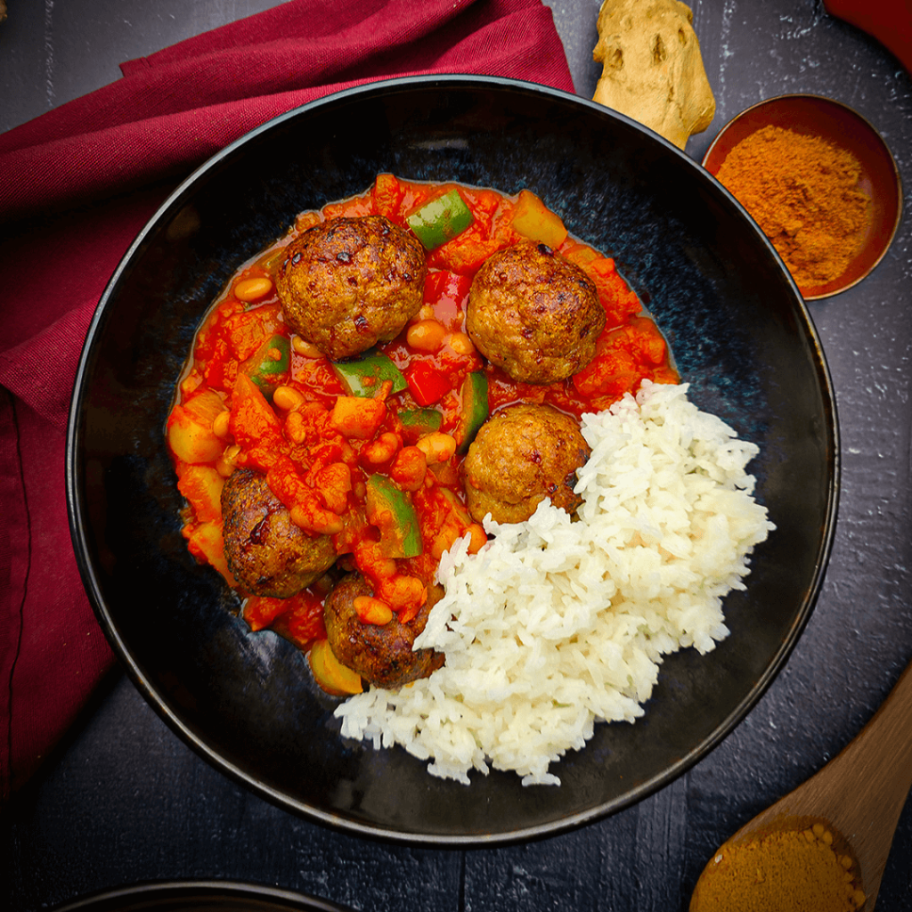 Chakalaka met kippengehaktballetjes en groenten